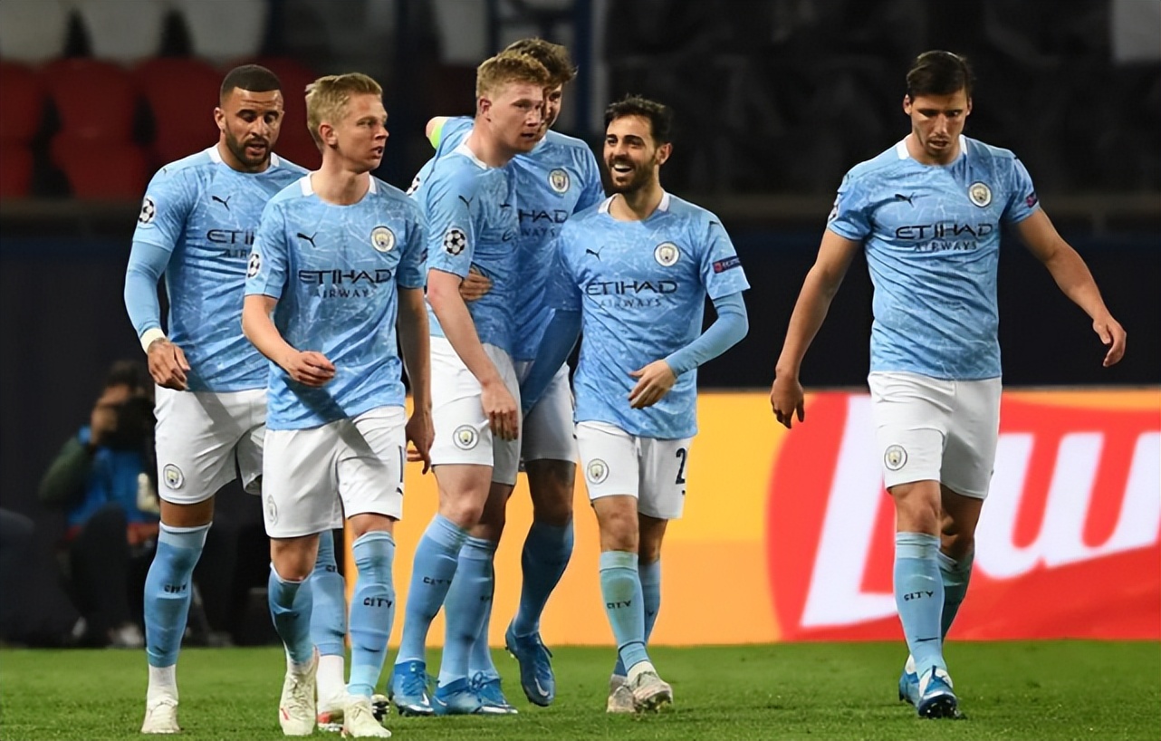 曼晚：曼联季前赛活动安排更合理，阿莫林的纪律约束比较温和（曼晚：曼联季前赛规划更科学，阿莫林的纪律管理相对温和）