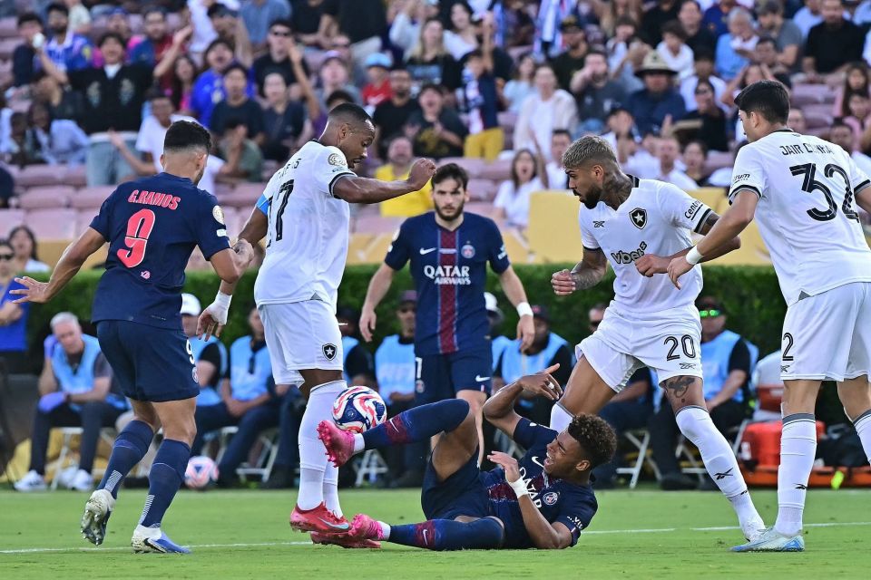 出演速激？范·迪塞尔晒与C罗合影：已为他量身定制一个角色（C罗或将加盟《速激》？范·迪塞尔晒合影称已为其定制角色）