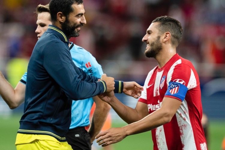 每体：巴萨发现约100名会员涉及欧冠对法兰克福门票转售问题（每日体育报：巴萨查出约百名会员涉嫌欧冠对阵法兰克福门票转售）