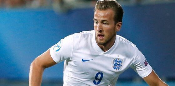 17岁重炮手稳定发挥，中国U19女排再冲最佳主攻（17岁重炮火力稳定，中国U19女排再度冲击最佳主攻）