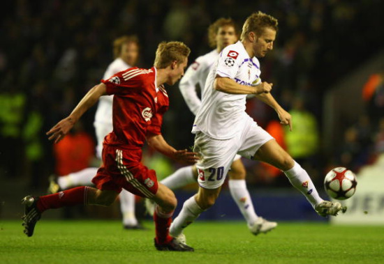 鲁尼：马雷斯卡言论与萨拉赫情况相似，他应该尊重俱乐部老板（鲁尼谈马雷斯卡：言论与萨拉赫相似，应尊重俱乐部老板）