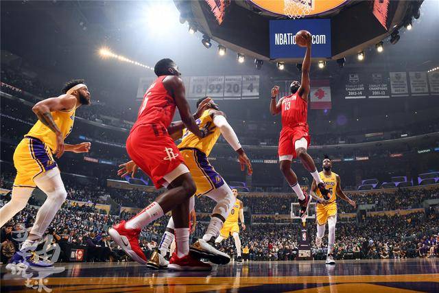 英格兰大名单：凯恩领衔，贝林、福登回归，拉什福德在列（英格兰公布新名单：凯恩挂帅，贝林厄姆与福登回归，拉什福德入选）