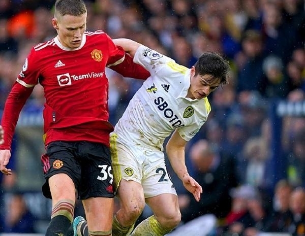 马斯切拉诺：阿连德因发烧没参加训练；温哥华队有很多好球员