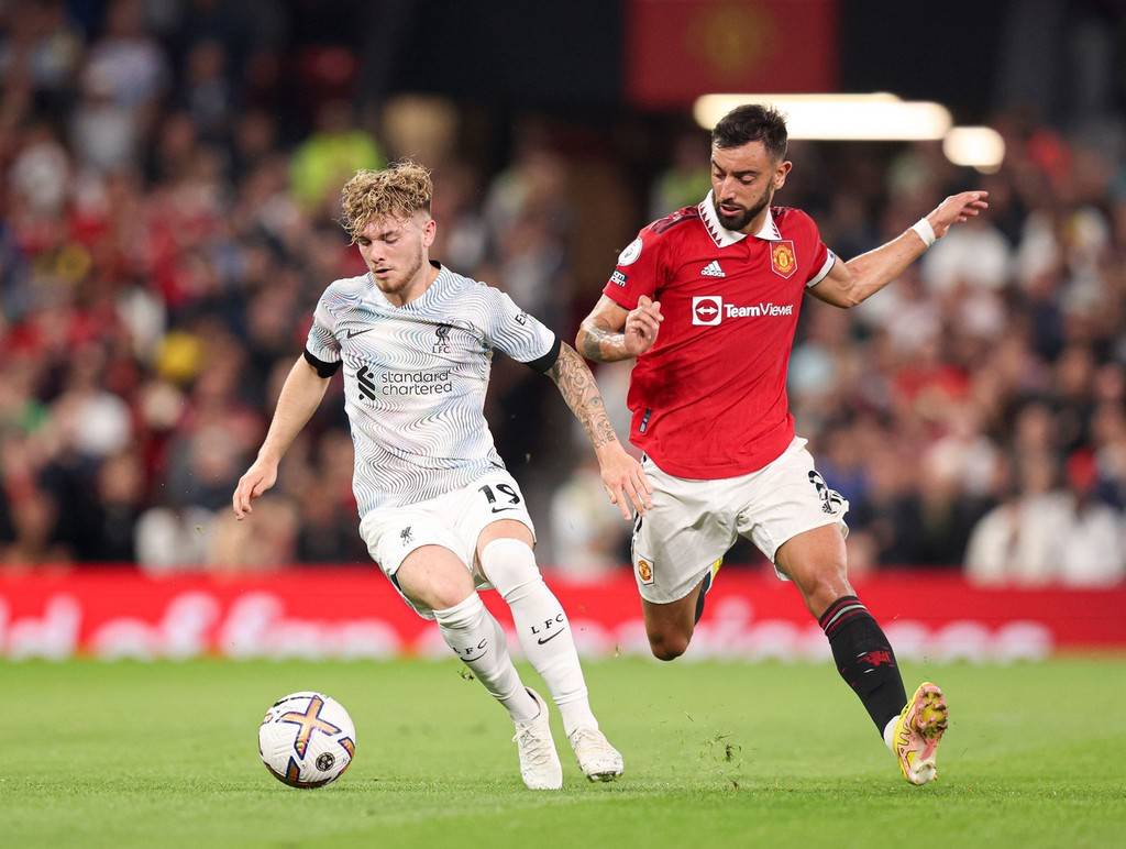 高清：西甲皇马3-0 姆巴佩一条龙+世界波（西甲-皇马3-0大胜，姆巴佩一条龙破门+世界波建功）